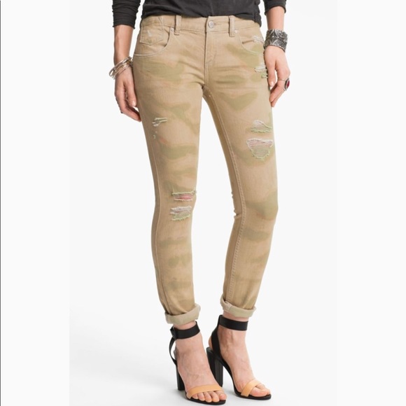 Free People Denim - FREE PEOPLE Camo Destroyed Skinny Castro Jeans 28